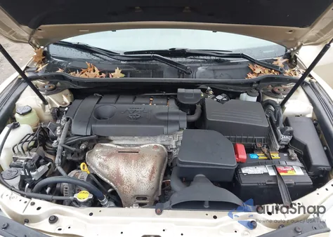 2011 Toyota Camry Le z USA, uszkodzony, nr VIN 4T1BF3EK9BU152644